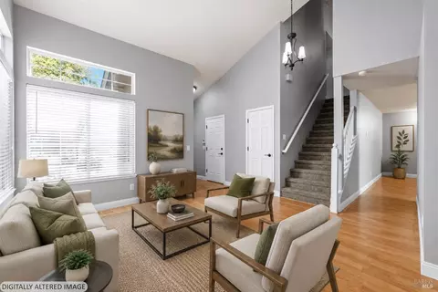1820 Howard Dr, Windsor, CA 95492