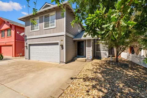 Exterior - 1820 Howard Dr, Windsor, CA 95492 photo 7 of 8