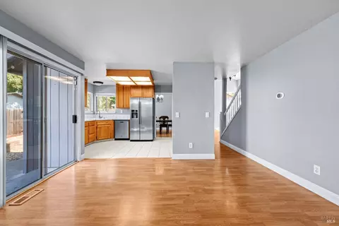 Living - 1820 Howard Dr, Windsor, CA 95492 photo 5 of 6