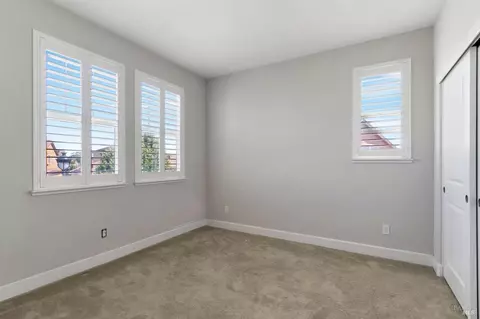 Bedroom - 7012 Cardinal Ct, Vacaville, CA 95687 photo 2 of 5