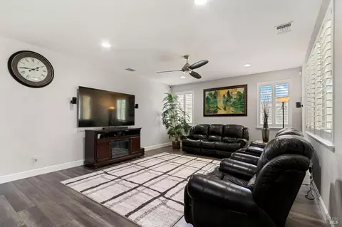 Other - 7012 Cardinal Ct, Vacaville, CA 95687 photo 3 of 10