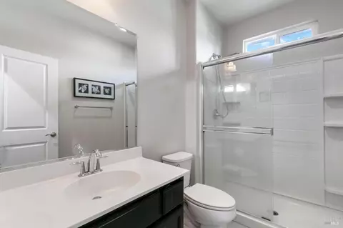 Bath - 7012 Cardinal Ct, Vacaville, CA 95687 photo 1 of 4