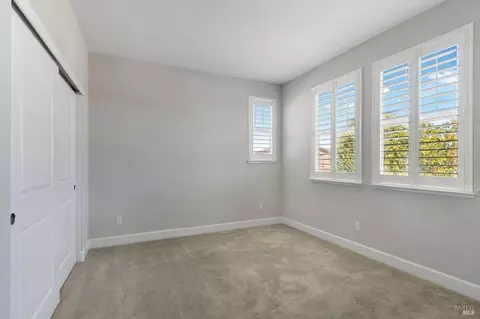 Bedroom - 7012 Cardinal Ct, Vacaville, CA 95687 photo 1 of 5