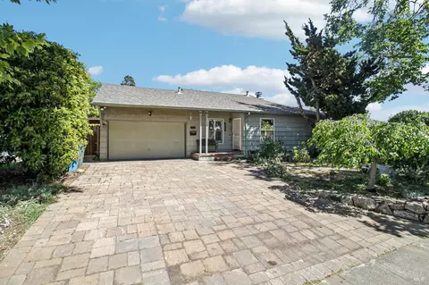 1012 Mariposa St, Vallejo, CA 94590