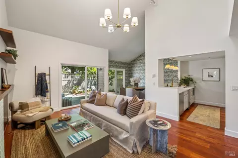 1 Willow Ln, Sausalito, CA 94965