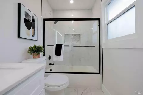 Bath - 700 Springs Rd, Vallejo, CA 94590 photo 2 of 2