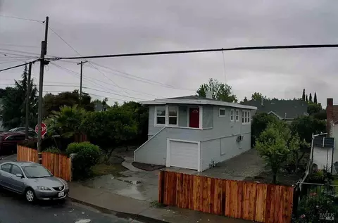 Exterior - 700 Springs Rd, Vallejo, CA 94590 photo 8 of 9
