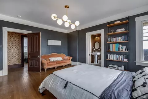 Bedroom - 705 Georgia St, Vallejo, CA 94590 photo 5 of 6
