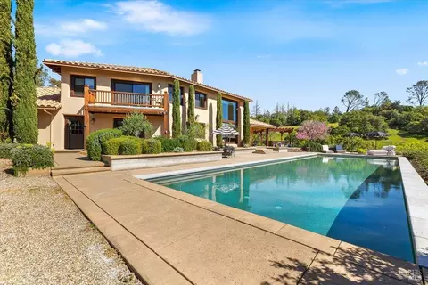 Exterior - 22355 Chianti Rd, Geyserville, CA 95441 photo 11 of 18