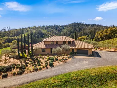 Exterior - 22355 Chianti Rd, Geyserville, CA 95441 photo 1 of 18