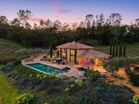 Exterior - 22355 Chianti Rd, Geyserville, CA 95441 photo 18 of 18