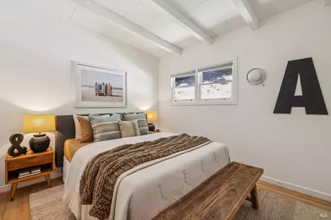 Bedroom - 485 Montecito Ave, Corte Madera, CA 94925 photo 2 of 3
