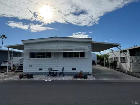 300 E H St #36, Benicia, CA 94510