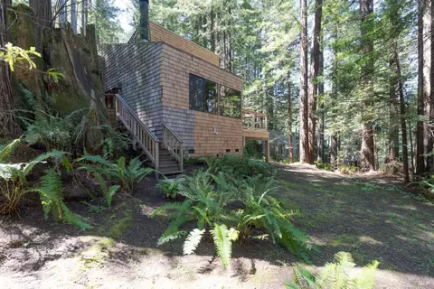 36437 E Ridge Rd, The Sea Ranch, CA 95497