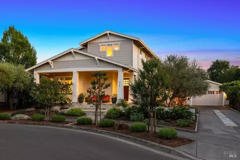 416 San Lorenzo Ct, Sonoma, CA 95476