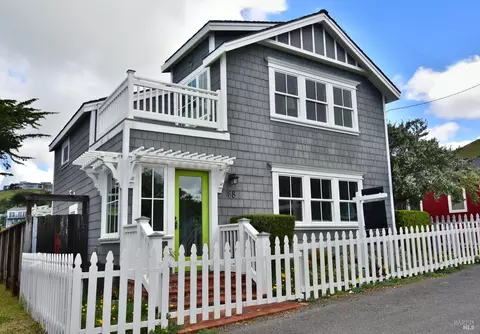 68 Ocean View Ave, Dillon Beach, CA 94929