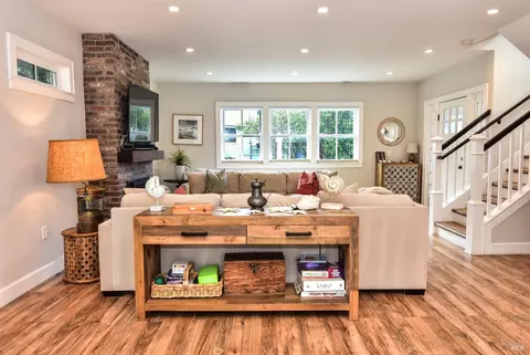 Living - 68 Ocean View Ave, Dillon Beach, CA 94929 photo 3 of 4