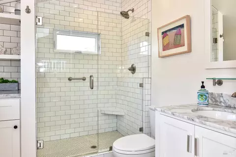 Bath - 68 Ocean View Ave, Dillon Beach, CA 94929 photo 1 of 3