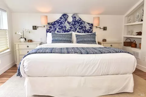 Bedroom - 68 Ocean View Ave, Dillon Beach, CA 94929 photo 2 of 3