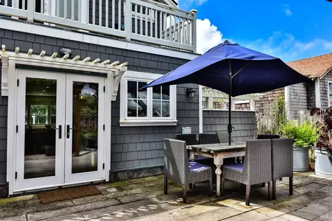 Exterior - 68 Ocean View Ave, Dillon Beach, CA 94929 photo 6 of 9