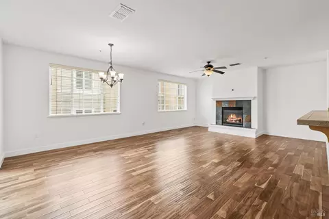 Living - 180 Johnson St, Windsor, CA 95492 photo 3 of 5