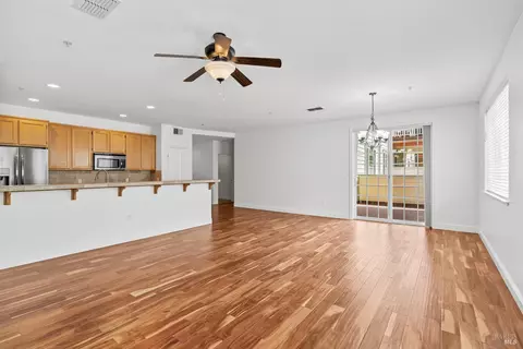 Living - 180 Johnson St, Windsor, CA 95492 photo 5 of 5