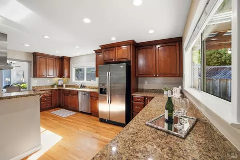 110 Silverbell Ct, Windsor, CA 95492 photo 13