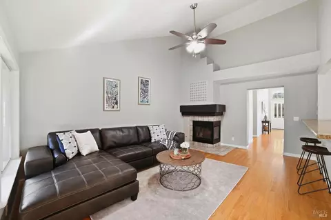 110 Silverbell Ct, Windsor, CA 95492 photo 17