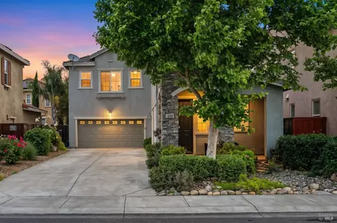 212 Juneau Dr, Vacaville, CA 95687