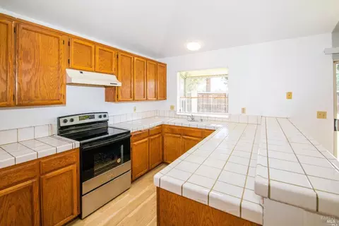 Kitchen - 1926 Blossom Ct, Fairfield, CA 94533 photo 1 of 3