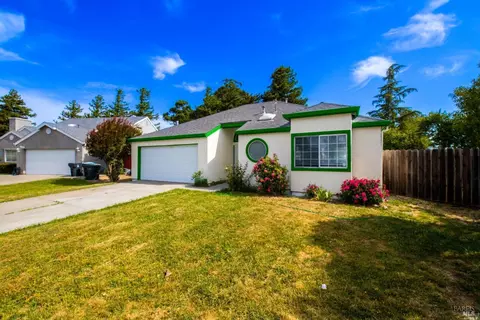 Exterior - 1926 Blossom Ct, Fairfield, CA 94533 photo 2 of 10