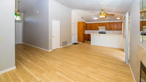 Living - 1926 Blossom Ct, Fairfield, CA 94533 photo 7 of 7
