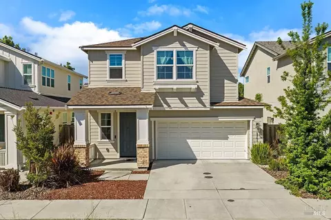 2751 Bella Cir, Santa Rosa, CA 95407