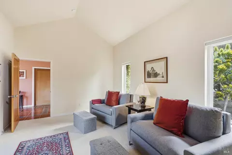 Living - 2045 Muniz Ranch Rd, Jenner, CA 95450 photo 8 of 10