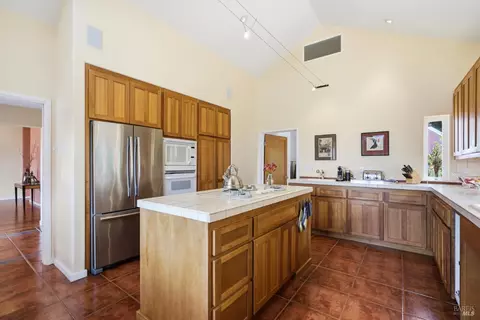 Kitchen - 2045 Muniz Ranch Rd, Jenner, CA 95450 photo 2 of 5