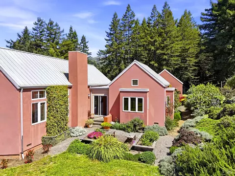 Exterior - 2045 Muniz Ranch Rd, Jenner, CA 95450 photo 4 of 18