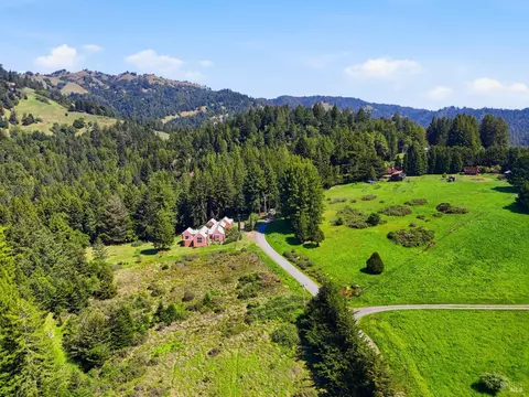 View/Area - 2045 Muniz Ranch Rd, Jenner, CA 95450 photo 5 of 7