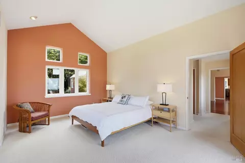 Bedroom - 2045 Muniz Ranch Rd, Jenner, CA 95450 photo 1 of 6