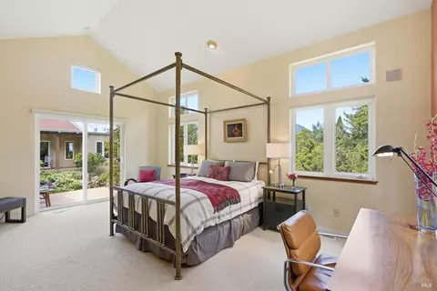 Bedroom - 2045 Muniz Ranch Rd, Jenner, CA 95450 photo 5 of 6