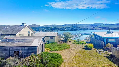 1924 Bay Flat Rd, Bodega Bay, CA 94923