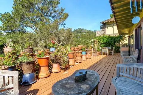 Exterior - 244 Manor Dr, Mill Valley, CA 94941 photo 6 of 13