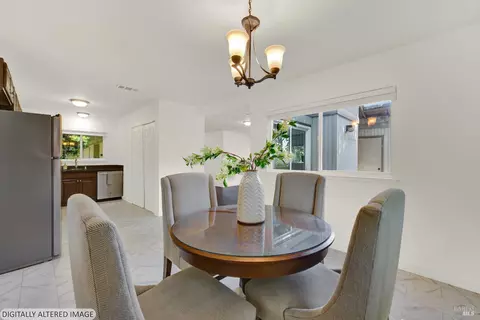 Dining - 229 Nautical Ct, Vallejo, CA 94591 photo 4 of 6
