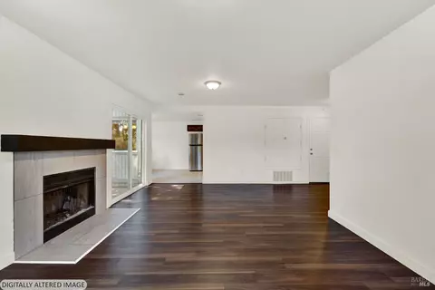 Living - 229 Nautical Ct, Vallejo, CA 94591 photo 7 of 9