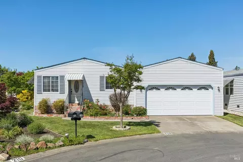 208 Betsy Pl, Napa, CA 94558