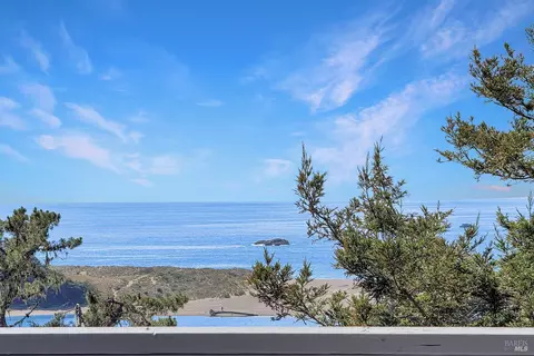 10777 Rock Point Dr, Jenner, CA 95450 photo 16