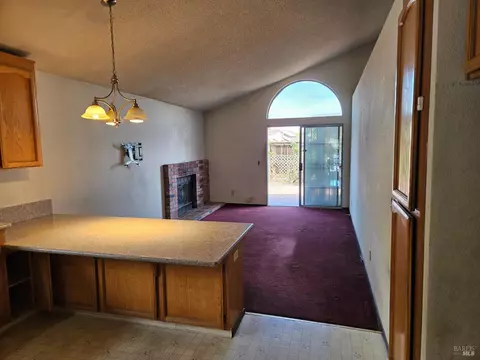 Living - 2454 E Atlantic Ave, Fairfield, CA 94533 photo 2 of 7