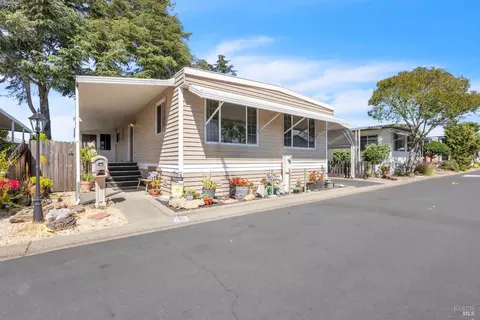 150 Silverado Trl #43, Napa, CA 94559