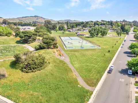 View/Area - 156 Stanford Dr, Vallejo, CA 94589 photo 7 of 8