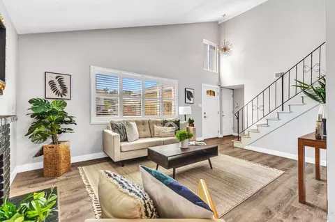 Living - 156 Stanford Dr, Vallejo, CA 94589 photo 3 of 3