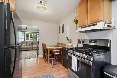 Kitchen - 20550 Foothill Dr, Monte Rio, CA 95462 photo 4 of 4